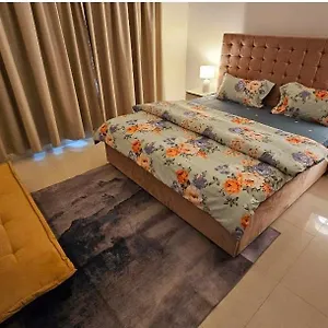 Splendid Near Airport Homestay